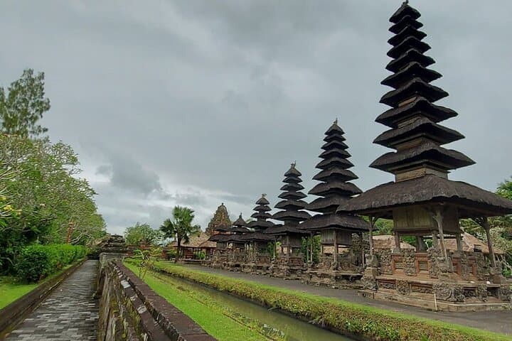 Exploring Bali’s Royal and Water Temples: A Journey Through History