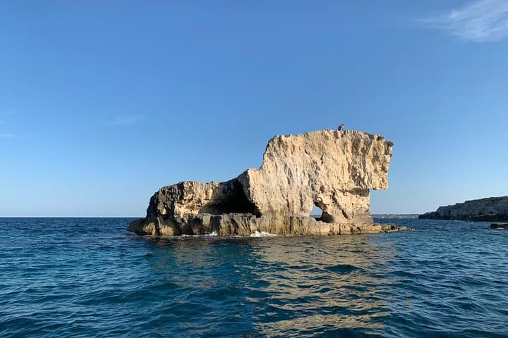 Syracuse Boat Excursion & Snorkeling to Ortigia’s Sea Caves photo 2