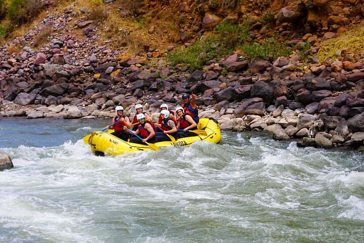 Upper Urubamba Full-Day Whitewater Rafting from Cusco photo 4