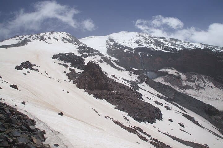 Trekking Mount Ararat: 7-Day Guided Summit to 5137m photo 5