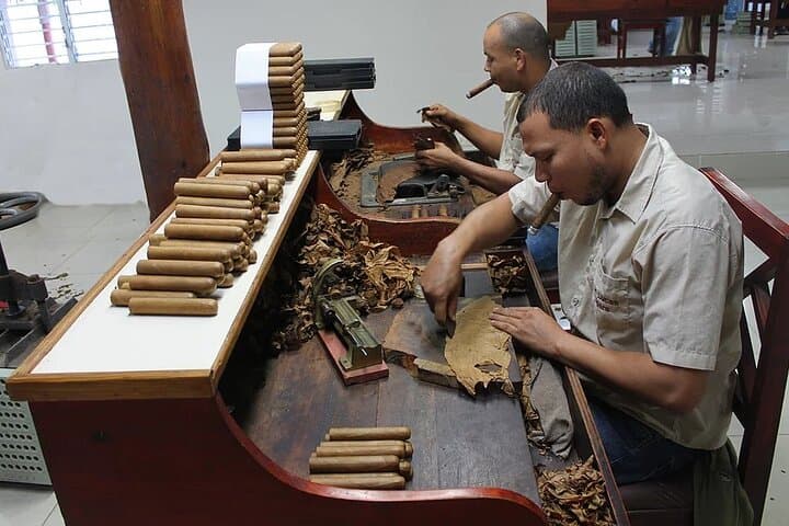 Punta Cana Shopping Tour: Local Rum, Coffee, Chocolate & Souvenirs