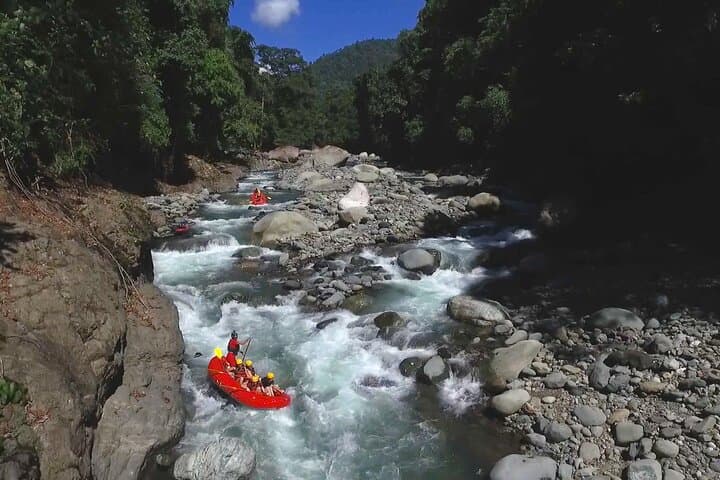 Chorro Rafting from Manuel Antonio: Class IV–V Naranjo River Adventure photo 3