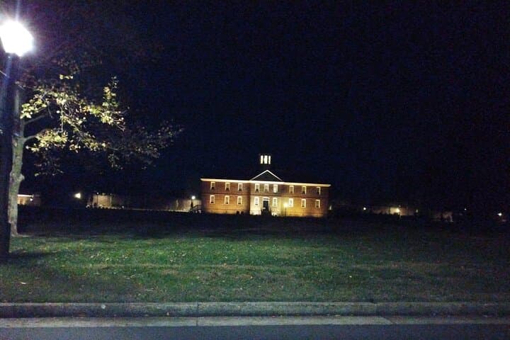 Williamsburg Ghosts, Witches & Pirates Night Walk — Haunted Colonial Williamsburg Tour photo 5