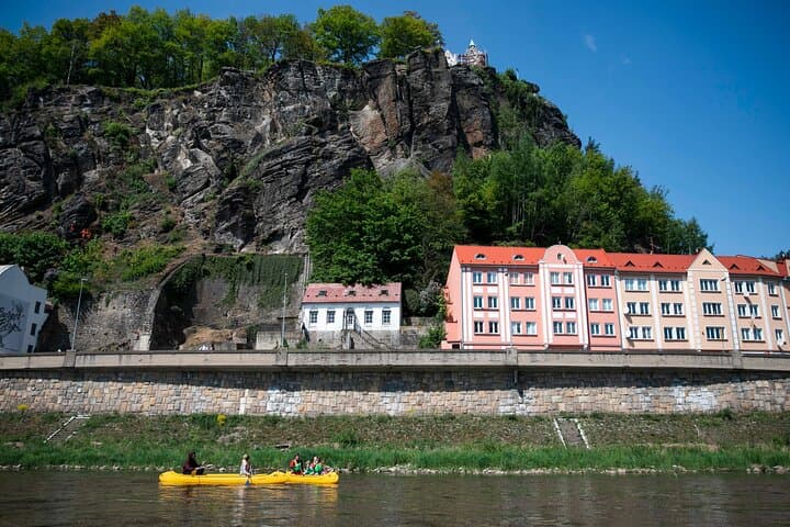 Paddle the Elbe: Canoe from Děčín to Bad Schandau through Bohemian and Saxon Switzerland photo 2