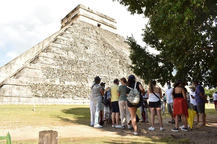 Chichen Itza, Valladolid & Cenote Day Trip — Transport and Buffet Included
