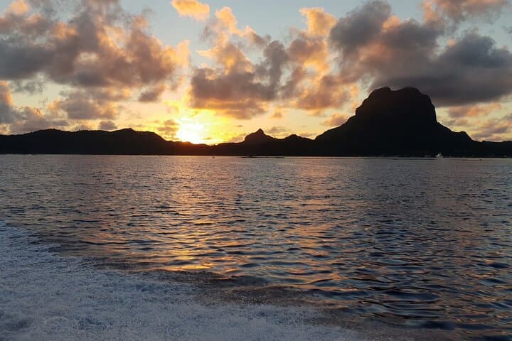 Luxury Bora Bora Reef Discovery: Private Lagoon Snorkel & Sunset Cruise photo 5