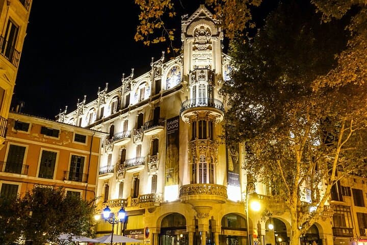 Palma Night Walking Tour: Historic Old City After Sunset photo 4