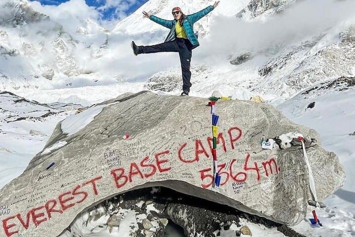 14-Day Private Everest Base Camp Trek: Himalayan High-Altitude Trekking Guide photo 5