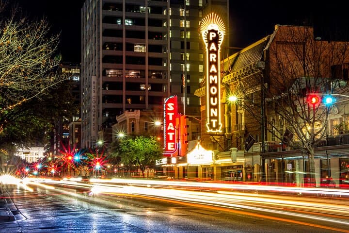 Austin Haunted Pub Crawl: Historic Ghost Tour & Bar Stops on Red River