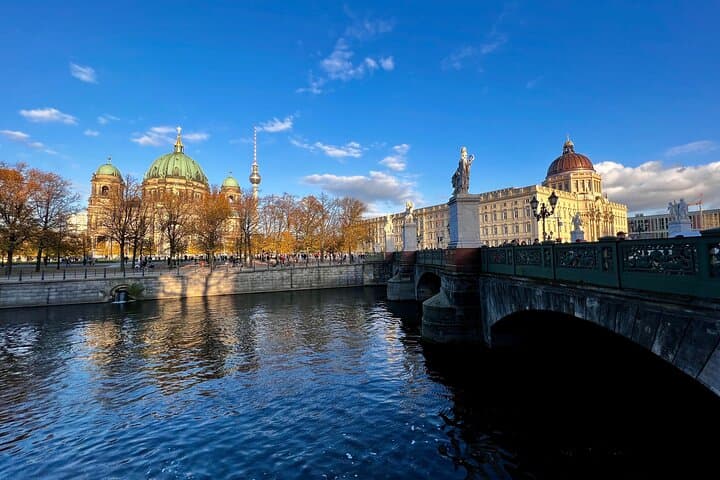 Berlin in a Nutshell: Guided Walking Tour from Alexanderplatz to Brandenburg Gate photo 4