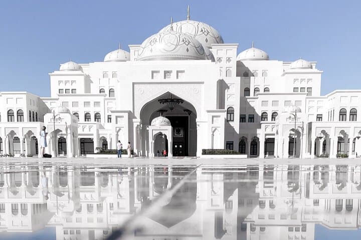 Private Abu Dhabi Day Trip from Dubai: Sheikh Zayed, Louvre & Qasr Al Watan photo 6