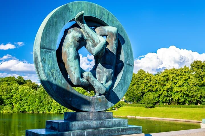 Oslo Vigeland Park Alien Threat Exploration Game — Self-Guided Sculpture Quest photo 6