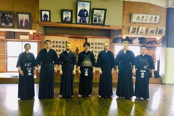 Osaka 2-Hour Kendo & Samurai Experience: Hands-On Martial Arts Workshop photo 4