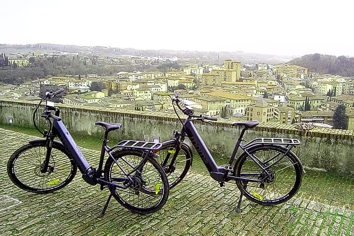 Explore Tuscany by E-Bike: Full-Day Rentals, Routes & Tips photo 3