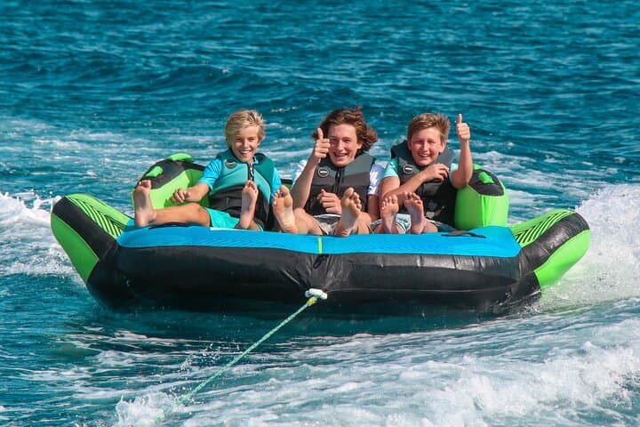 Bonaire Private Boat Tour: Towable Tube Adventure from Kralendijk