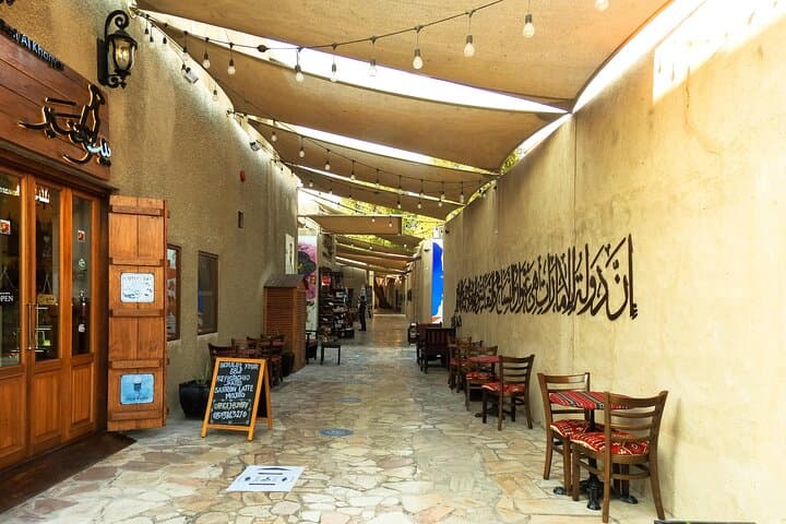 Private Dubai Historical Tour with Abra Ride & Al Fahidi Museum photo 4