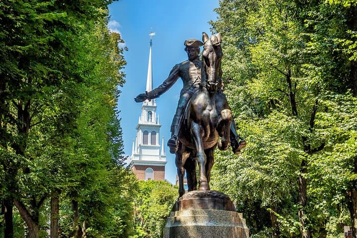 Walking the Freedom Trail: A Deep Dive into Revolutionary Boston History