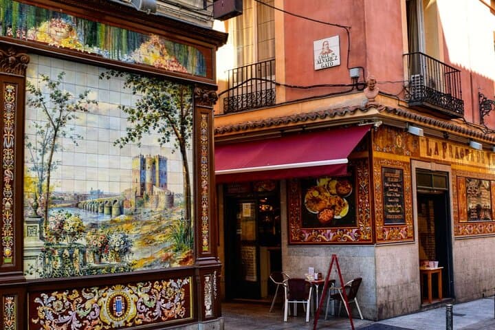 Escape the Inquisition: Madrid Self-Guided Exploration Game in Old Town photo 5