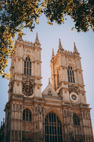 Inside London's Monarchy and Politics: Self-Guided Westminster Walking Tour photo 6