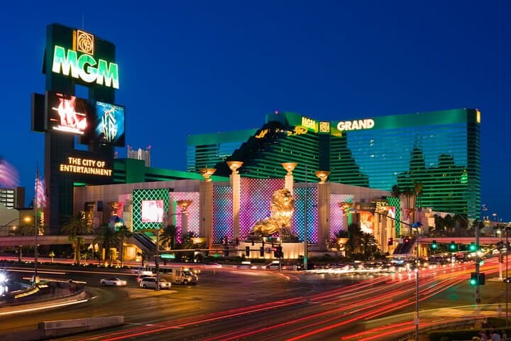 Las Vegas Strip Past & Present Glory: Self-Guided Puzzle Walking Adventure photo 5
