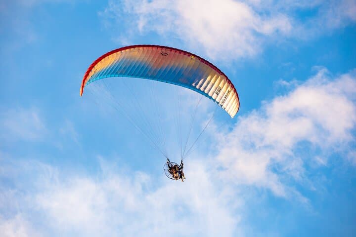 Paramotor Flight Over Praia do Futuro: Smooth Aerial Rides in Fortaleza photo 2