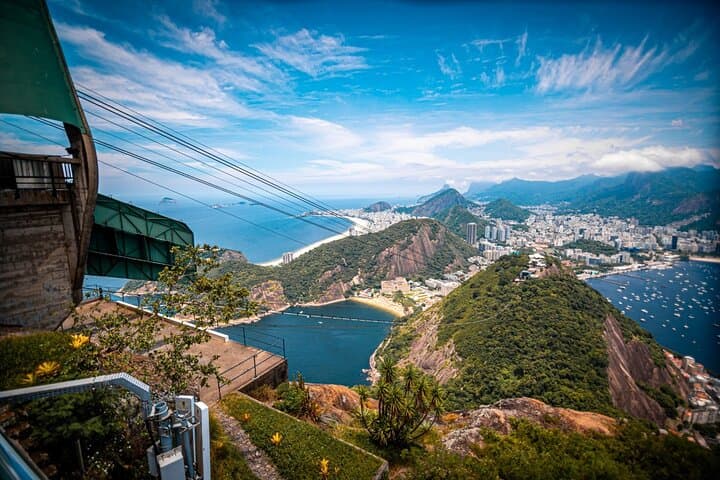 One-Day in Rio: Christ the Redeemer, Sugarloaf & City Highlights photo 4
