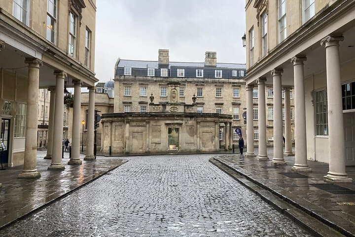 Georgian Walking Tour of Bath with Local Guide Bob photo 2