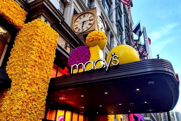 Private NYC Limousine Tour: 3-Hour Luxury Manhattan Sightseeing photo 2