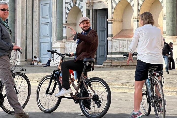 Florence by Bike: Two-Hour Guided City Highlights Tour photo 5