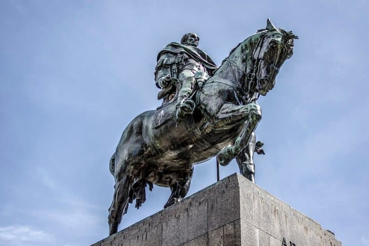 Madrid Mystery Quest: Self-Guided Surreal City Adventure photo 5