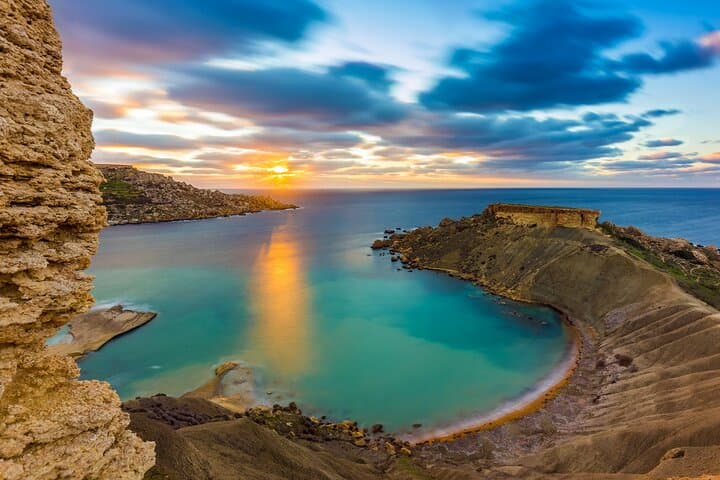 2-Day Private Malta & Gozo Combo Tour: Valletta, Temples, Cliffs & Coastal Caves