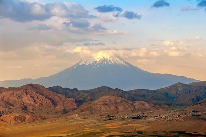 7-Day Private Mount Ararat Trek: Summit Itinerary, Logistics & Gear Guide
