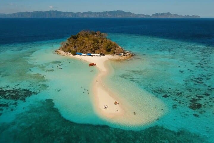 Malcapuya & Ditaytayan Speedboat Beach Hop from Coron photo 3