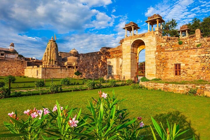 Day Trip to Chittorgarh Fort from Udaipur: History, Walks & Practical Guide photo 5
