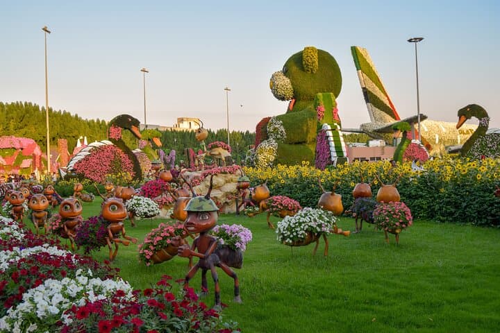 Dubai Miracle Garden: Explore 150 Million Blooms with Private Transfer photo 6