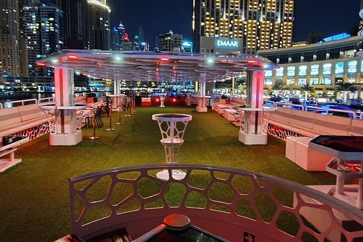 Lotus Mega Yacht Dinner Cruise: Palm & Atlantis 3-Hour Experience photo 6
