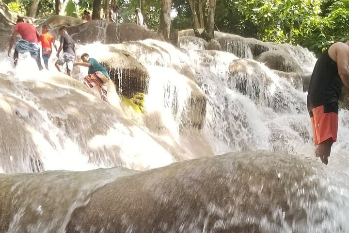 Dunn's River Falls & Blue Hole: Private Transfer from Montego Bay to Ocho Rios photo 2