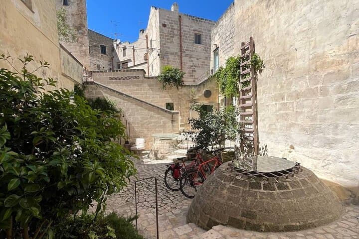 Private Sunset Tour in Matera — Evening Walk Through the Sassi photo 3