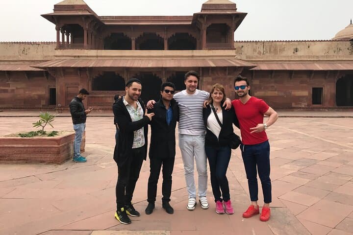 Taj Mahal Day Trip by Gatimaan Express: Taj Mahal, Agra Fort & Baby Taj in One Day photo 5