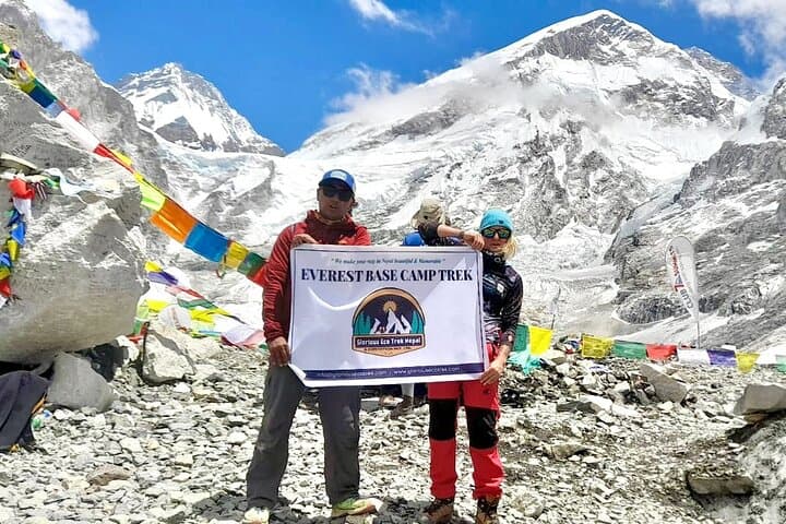 14-Day Private Everest Base Camp Trek: Himalayan High-Altitude Trekking Guide photo 2