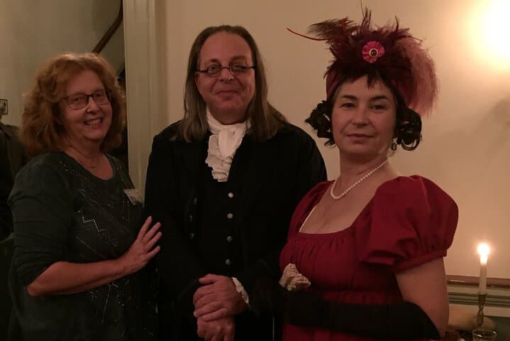 Outlander in Philadelphia: Private 3-Hour Walking Tour of Historic Sites