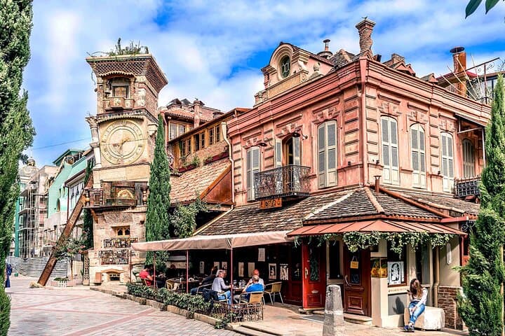 Two-Day Georgia Highlights from Yerevan: Tbilisi, Mtskheta, Rabati & Vardzia