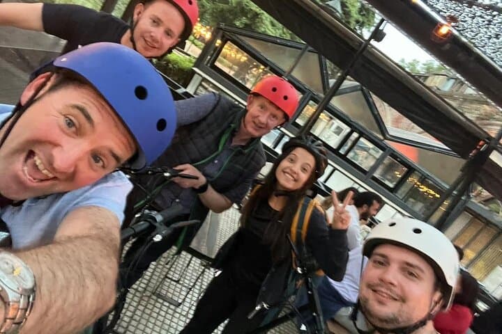 Buenos Aires E-Scooter Tour: Palermo to Recoleta with Mate Tasting photo 5