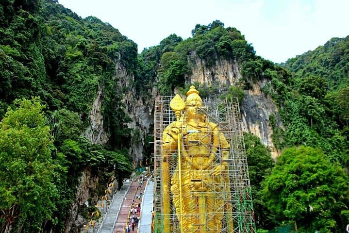 Genting Highlands Day Trip from Kuala Lumpur — Awana SkyWay, Skytropolis & Mountain Views photo 6