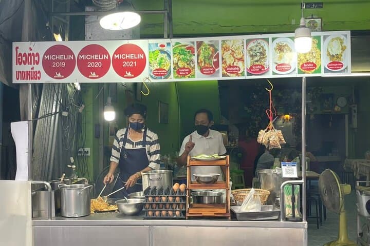 Phuket Old Town Street Eats: Michelin Picks & Local Market Tour photo 4