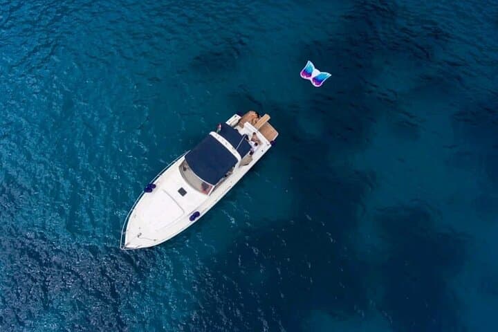 Private Capri Boat Tour: Explore Faraglioni, Blue Grotto & Hidden Coves photo 6