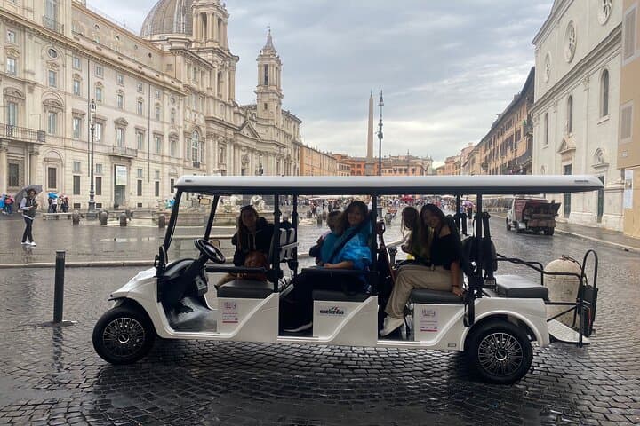 glide-through-rome-private-golf-cart-tour-colosseum-pantheon photo 2