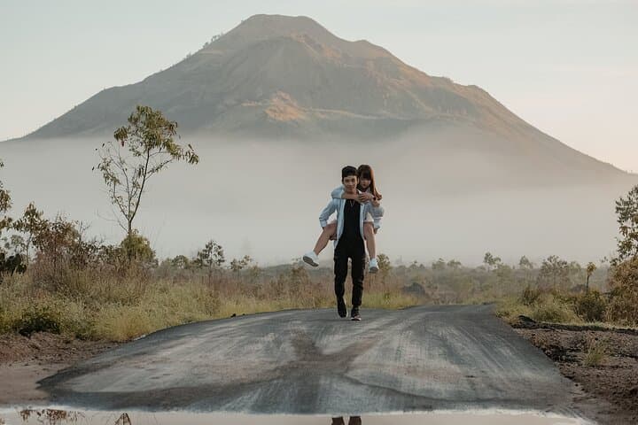 Full-Day Bali Volcano, Hot Springs & Temple Tour from Ubud