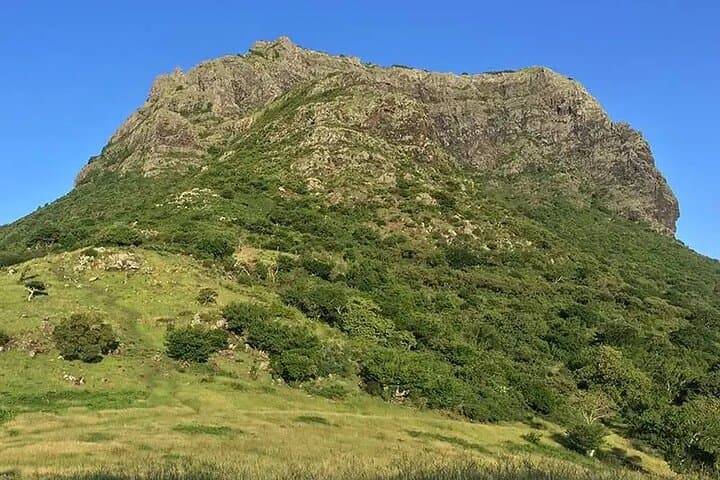 Le Morne Brabant Slave Route Hike: Summit History, Views & Practical Guide photo 4