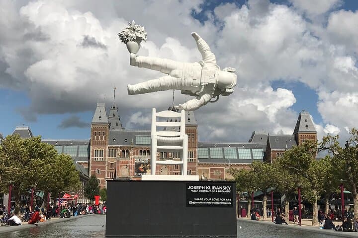 Your Own Amsterdam: A Random Urban Adventure